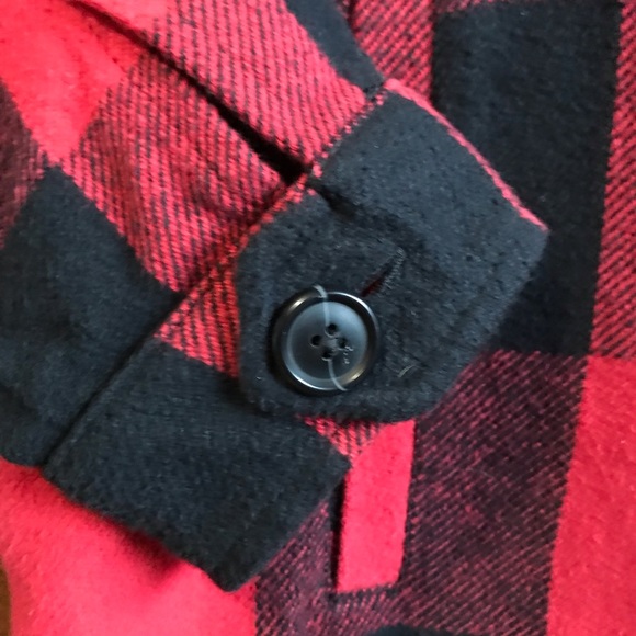 Classic plaid Shacket ❤️ - Picture 4 of 5